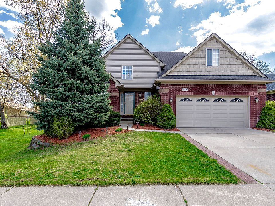 1st image of 37467 Eagle Dr
