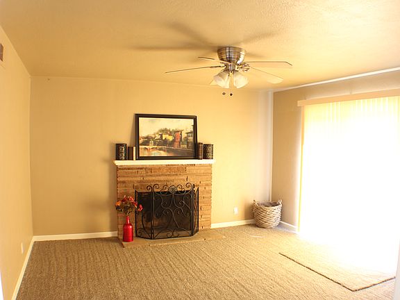 4th image of 1290 Slayton Dr
