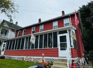 26-28 Babcock Ave, Plainfield, CT 06374