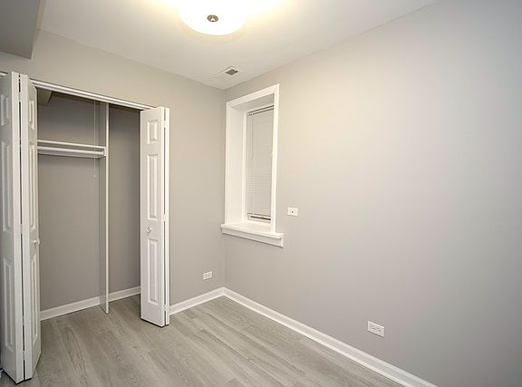 5th image of 1651 N Claremont Ave #Gdn