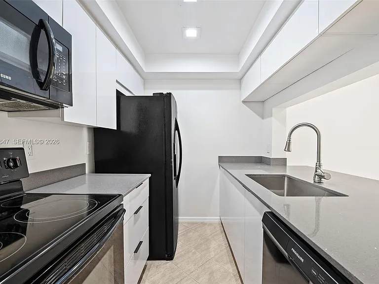 10001 W Atlantic Blvd #218 — Photo 9