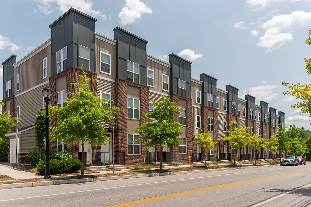 RiverWatch Apartments — Photo 2