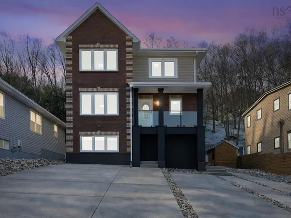 8 & 10 Sailboat Ln, Halifax, NS B3P 0B9