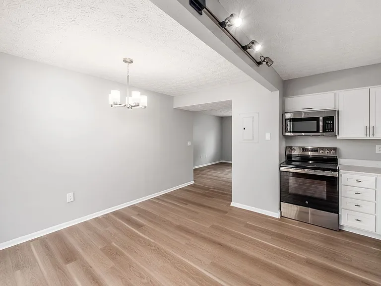 7992 Harmill Dr — Photo 5
