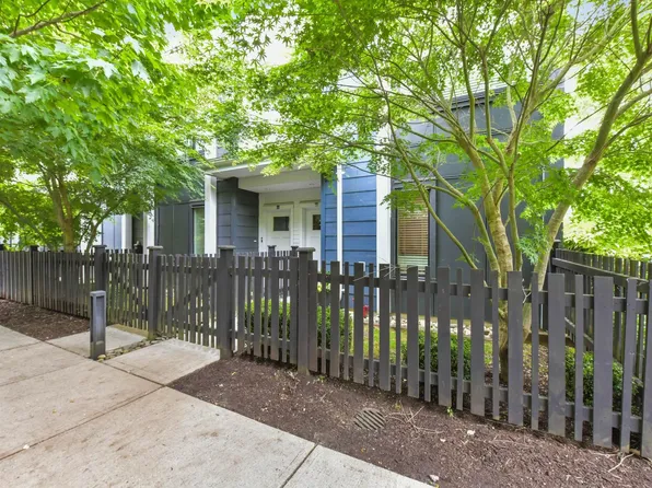 16337 23a Ave #31, Surrey, BC V3Z 0S3