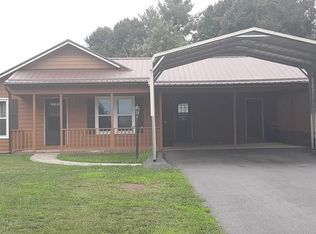 128 Roseland Rd, Galax, VA 24333