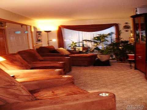 2nd image of 77 Townhouse Dr