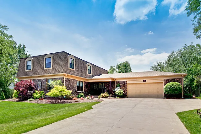 1161 W Hunting Dr photo 1