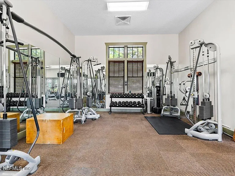 12174 Wynnfield Lakes Cir — Photo 40