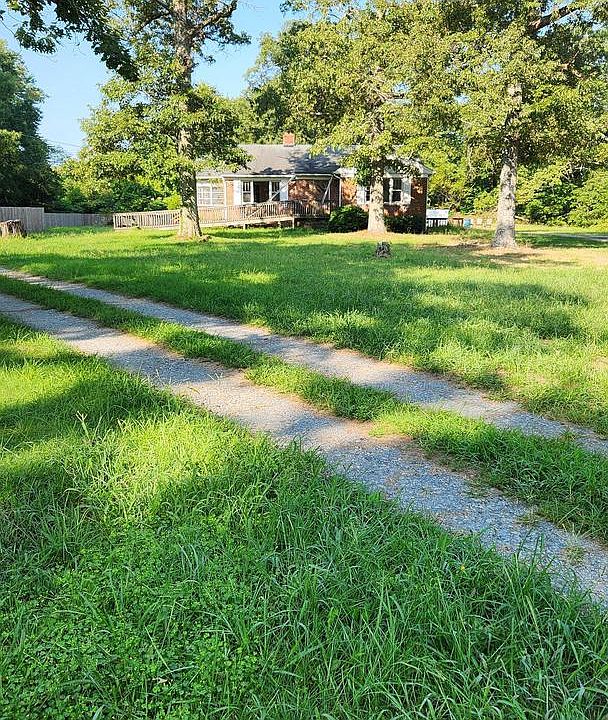 1st image of 4499 Leonardtown Rd