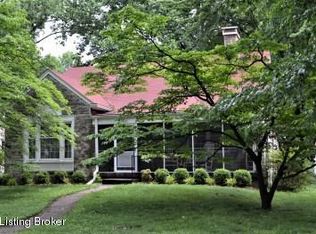 3131 Meadowlark Ave, Audubon Park, KY 40213