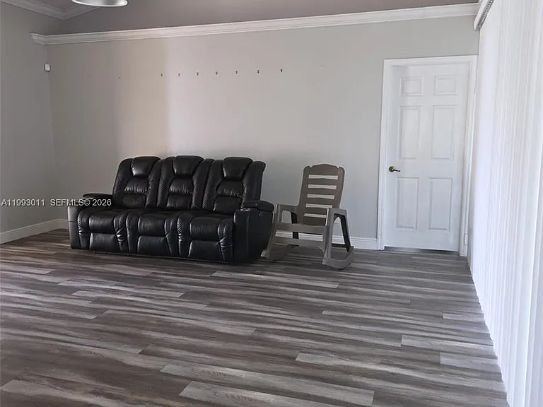 1816 Tomaso Ave — Photo 25