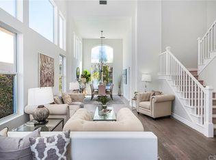 8714 E Garden View Dr, Anaheim, CA 92808