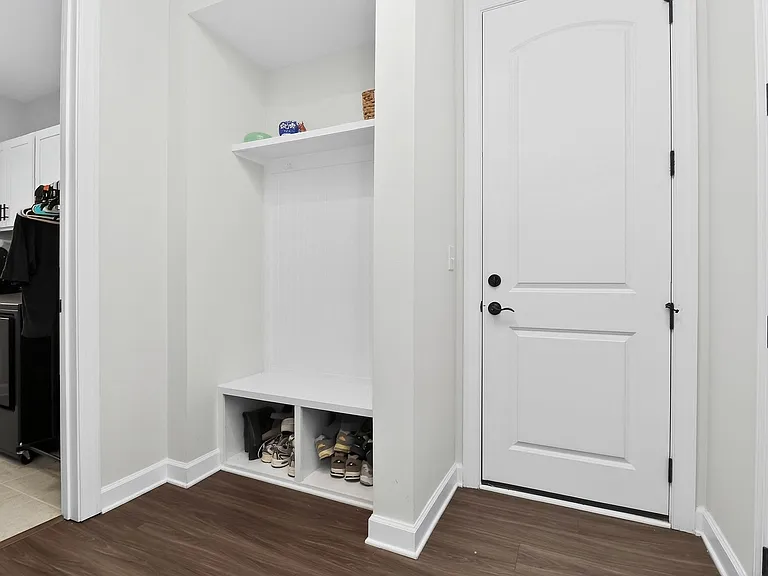 2105 Cadence Trace Dr — Photo 34