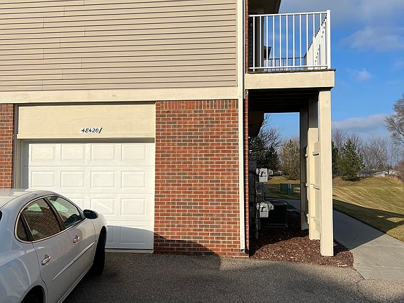 5th image of 48420 Maplehurst Dr