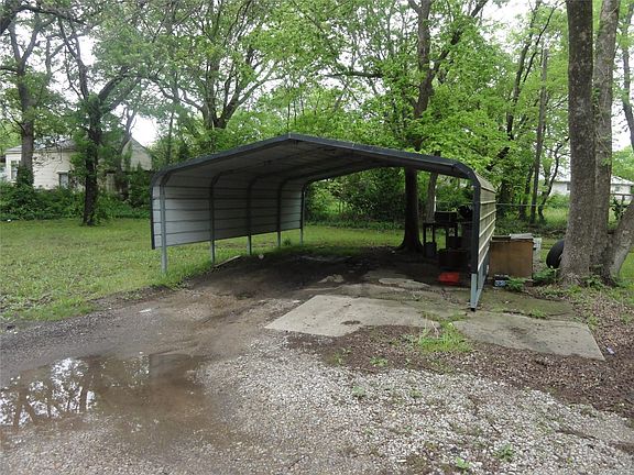 Carport