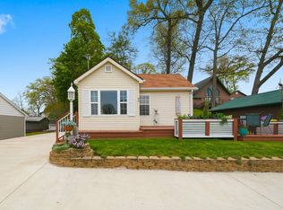 95-133 Turkey Lake Ln, Lagrange, IN 46761