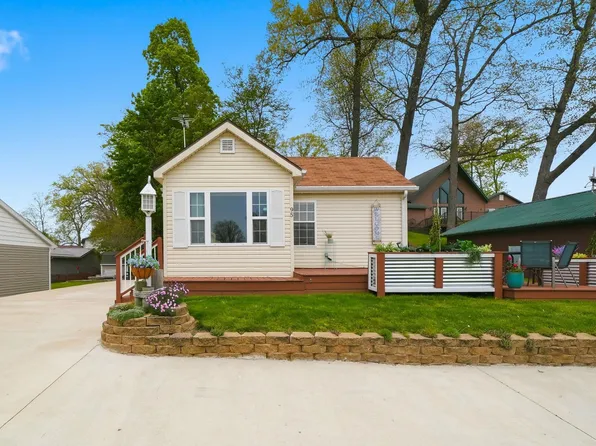 95-133 Turkey Lake Ln, Lagrange, IN 46761