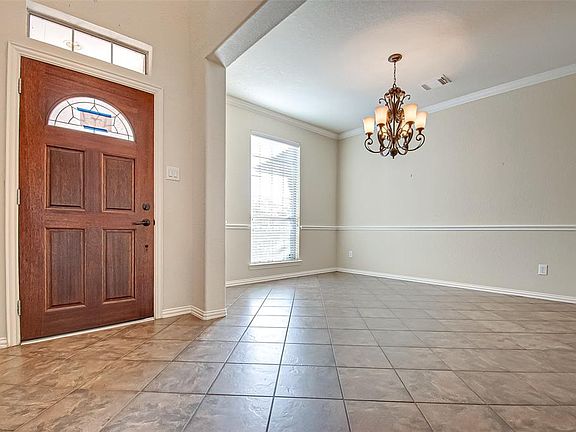 4th image of 3718 Sunset Manor Ln