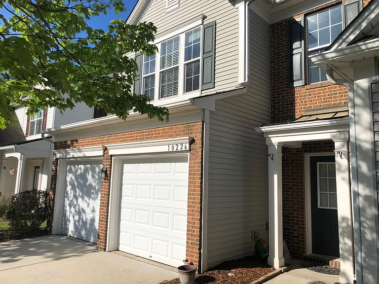 10226 Blakeney Preserve Dr — Photo 2