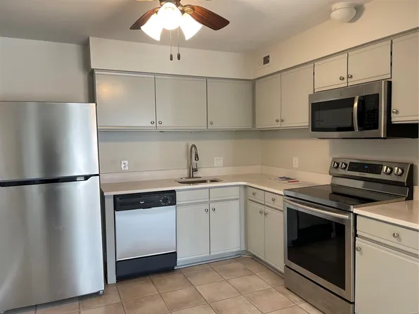 157 Jubilee Hill Dr Unit H, Grover, MO 63040