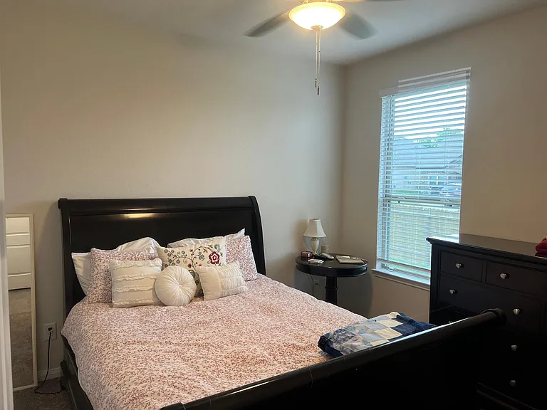 11425 Natalia Ln — Photo 15