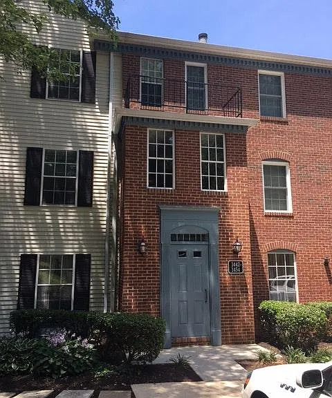 1450 Greendale Ct — Photo 1