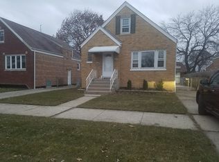 6930 S Karlov Ave, Chicago, IL 60629