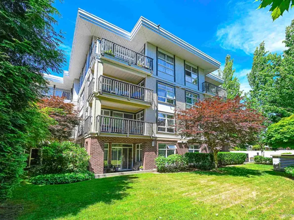 15168 19th Ave #114, Surrey, BC V4A 0A5