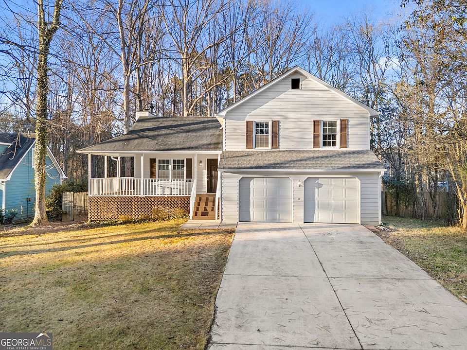 1st image of 2440 Windridge Dr NE