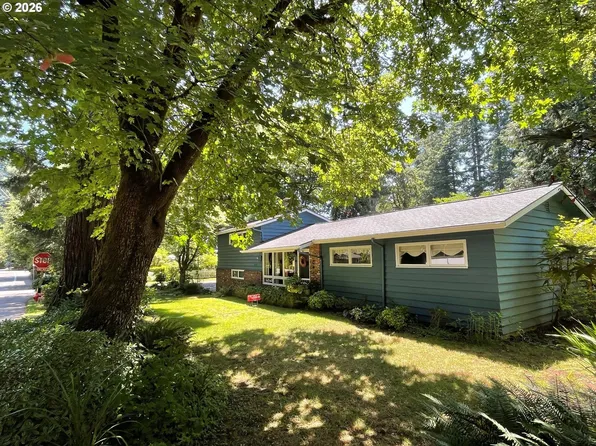 3112 Upper Dr, Lake Oswego, OR 97035
