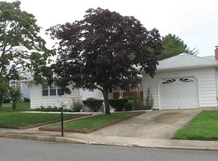 210 Barbados Dr N, Toms River, NJ 08757