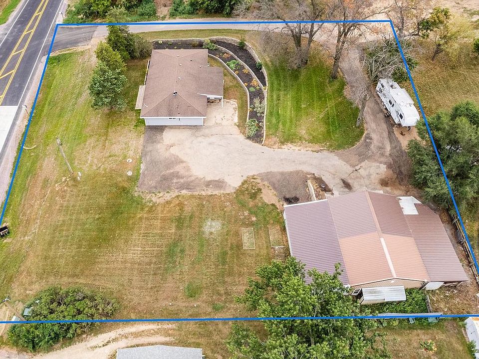 S3125 Highway 136, Reedsburg, WI 53959 MLS 1963572 Zillow