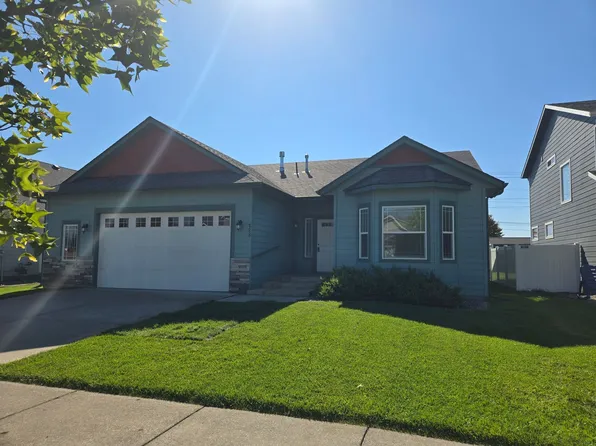 4766 E Kit Fox Ln, Post Falls, ID 83854