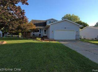 4591 Glenberry Dr, Holt, MI 48842