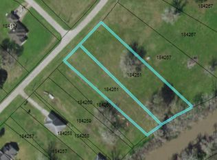 Mill Rd, Angleton, TX 77515