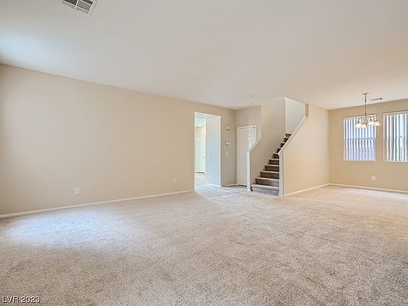 4th image of 11617 Grotta Azzurra Ave