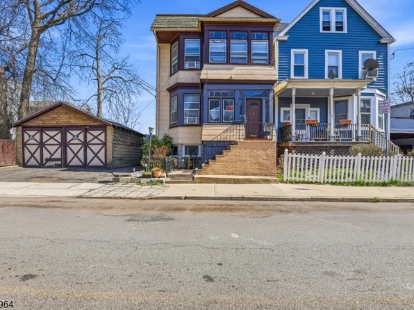 40 Schley St, Newark City, NJ 07112