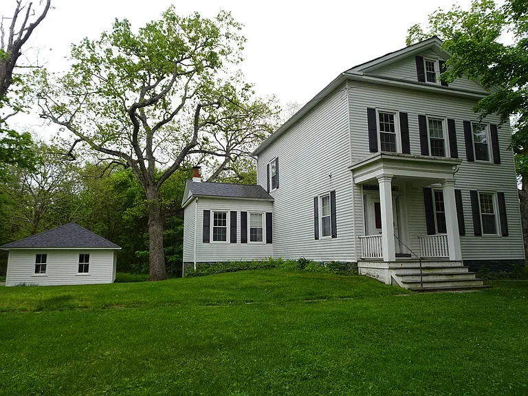 72 Route 9H — Photo 4