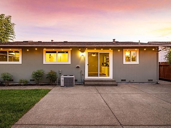 2nd image of 7482 Beverly Drive