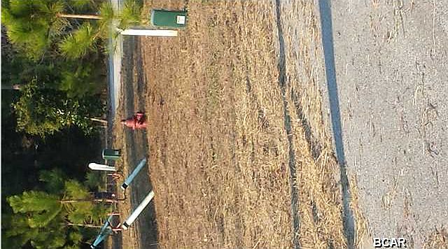 2nd image of N Lagoon Dr