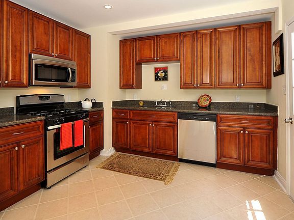 Large Kitchen
