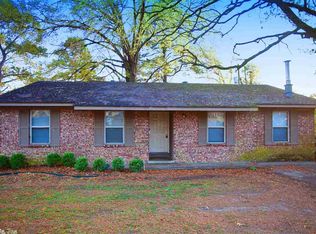 83 W Windsor Dr, Little Rock, AR 72209
