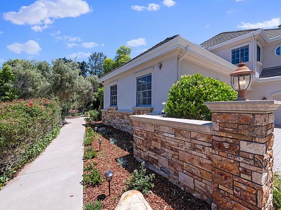 3rd image of 18700 Saratoga Los Gatos Rd