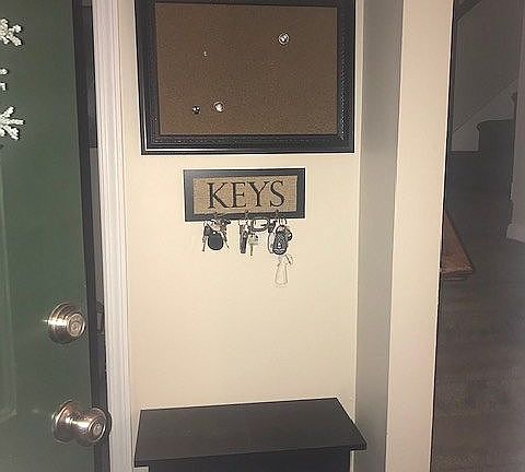 4th image of 304 Las Brasis Ct
