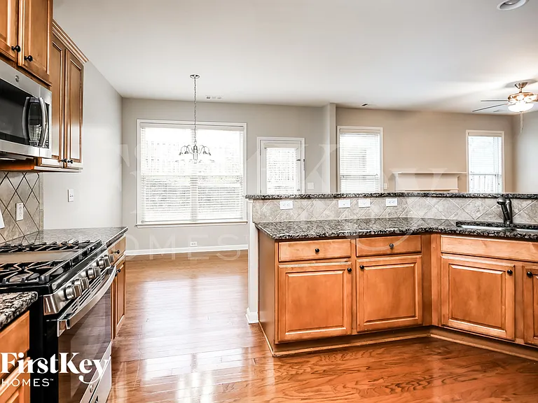 3360 Archgate Ct — Photo 8