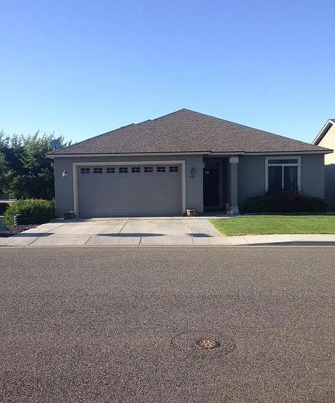 401 Lakerose Loop — Photo 1