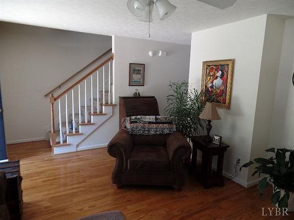 4th image of 708 Wyndhurst Dr