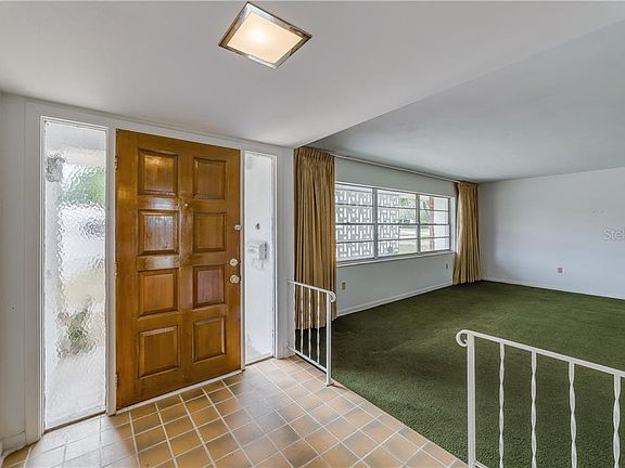 5th image of 245 Spartan Dr