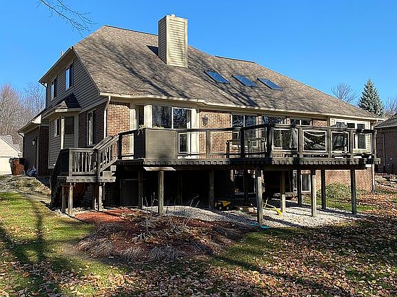 3rd image of 6748 Chianti Ct